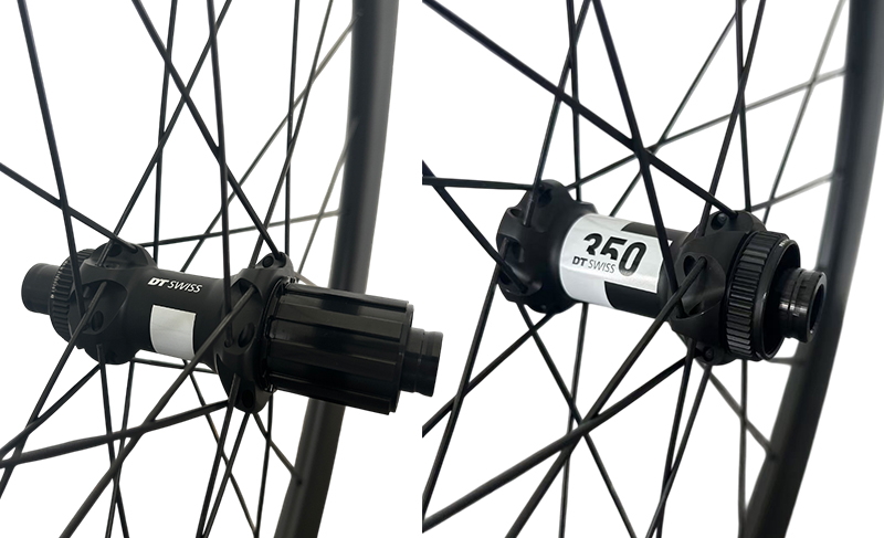 Carbon fiber road wheels hubs DT350