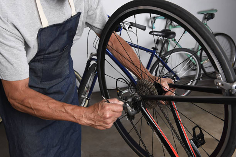Road Bike With Carbon Wheels Maintenance